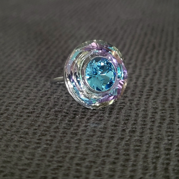 Sterling Silver🤍 Spherical Crystal  Ring💍 - NWOT - Picture 6 of 16